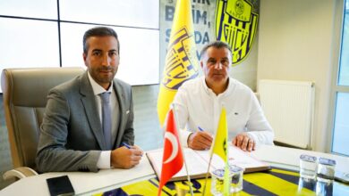 Ankaragücü ruhunu her daim sahaya yansıtan Sayın Mustafa Kaplan ile sözleşme imzalamıştır.